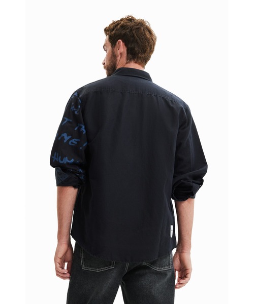 Desigual（デシグアル）の「イラスト リネンシャツ（シャツ/ブラウス・メンズ・ブラック/アイボリー・L/XXL/S/M/XL）」の8枚目の写真