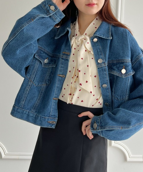 Loueme(ルエム)の「【23S/S 春夏新作】ルーズシルエットショートデニムジャケット(デニムジャケット・レディース・ブルー/ブラック系その他・FREE)」の2枚目の写真
