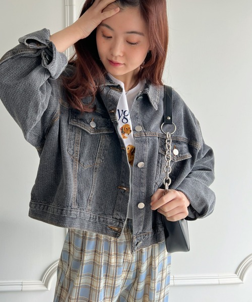 Loueme(ルエム)の「【23S/S 春夏新作】ルーズシルエットショートデニムジャケット(デニムジャケット・レディース・ブルー/ブラック系その他・FREE)」の12枚目の写真