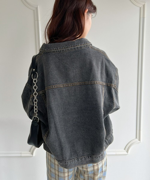 Loueme(ルエム)の「【23S/S 春夏新作】ルーズシルエットショートデニムジャケット(デニムジャケット・レディース・ブルー/ブラック系その他・FREE)」の17枚目の写真