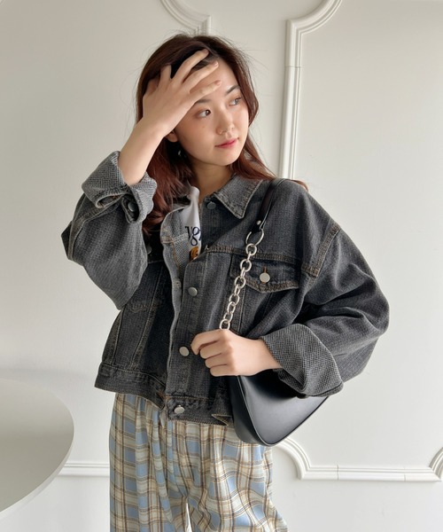 Loueme(ルエム)の「【23S/S 春夏新作】ルーズシルエットショートデニムジャケット(デニムジャケット・レディース・ブルー/ブラック系その他・FREE)」の14枚目の写真