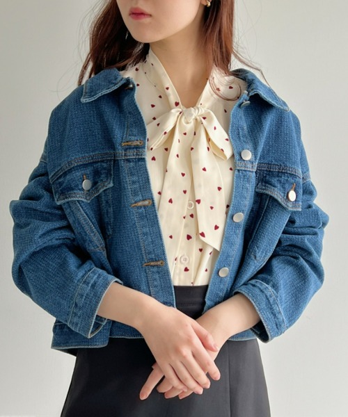 Loueme(ルエム)の「【23S/S 春夏新作】ルーズシルエットショートデニムジャケット(デニムジャケット・レディース・ブルー/ブラック系その他・FREE)」の6枚目の写真