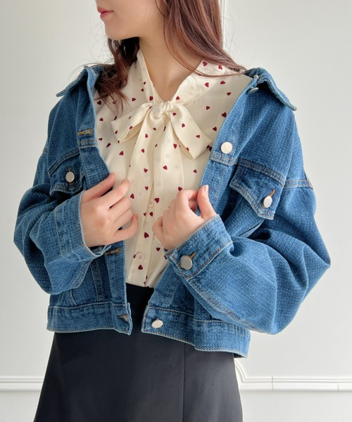 Loueme(ルエム)の「【23S/S 春夏新作】ルーズシルエットショートデニムジャケット(デニムジャケット・レディース・ブルー/ブラック系その他・FREE)」の7枚目の写真