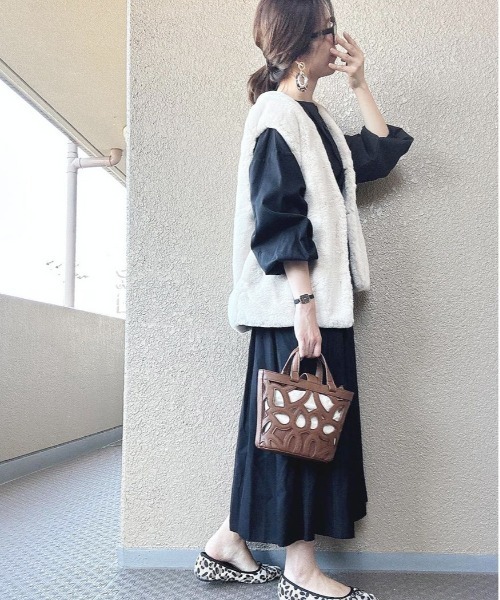 Meli rich（メリーリッチ）の「フェイクファーベスト（ベスト・レディース・ブラウン/ホワイト/ブラック・FREE）」の13枚目の写真