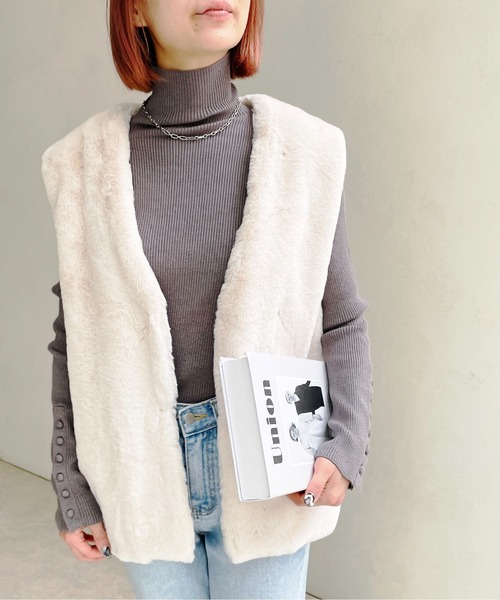 Meli rich（メリーリッチ）の「フェイクファーベスト（ベスト・レディース・ブラウン/ホワイト/ブラック・FREE）」の6枚目の写真