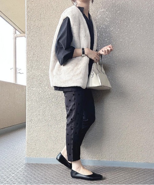 Meli rich（メリーリッチ）の「フェイクファーベスト（ベスト・レディース・ブラウン/ホワイト/ブラック・FREE）」の21枚目の写真