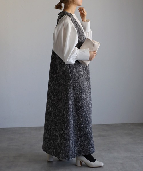 Bonjour Sagan（ボンジュールサガン）の「ディープVネックツイード