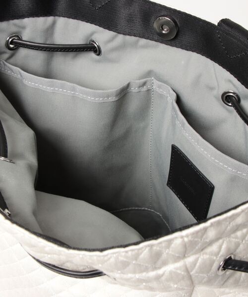 MANIUNO（マニウノ）の「MANIUNO（マニウノ）　リュック（バックパック/リュック・メンズ・ホワイト/グレー/オフホワイト・FREE）」の9枚目の写真