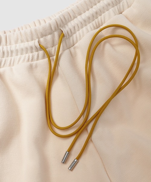 RHUDE(ルード)の「TAN WHINSTON CREST SHORT(その他パンツ・メンズ・ベージュ系その他2・M/L)」の3枚目の写真
