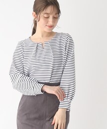 index | フェイクパールバーネックトップス【洗濯機洗い可】(Tシャツ/カットソー)
