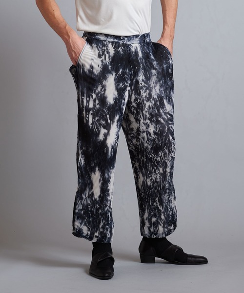 NO ID.（ノーアイディ）の「【NO ID.】Easy Wide Pleats Pants / イージー ワイド プリーツ パンツ（その他パンツ・メンズ・ブラック/グリーン/ブラック×グレー・1/2）」の15枚目の写真