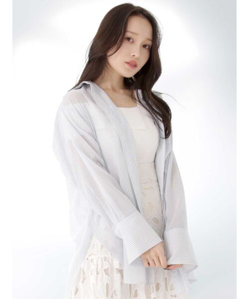 MERCURYDUO(マーキュリーデュオ)の「シアーストライプシャツ(シャツ/ブラウス・レディース・ベージュ/ブルー/ピンク・FREE)」の1枚目の写真