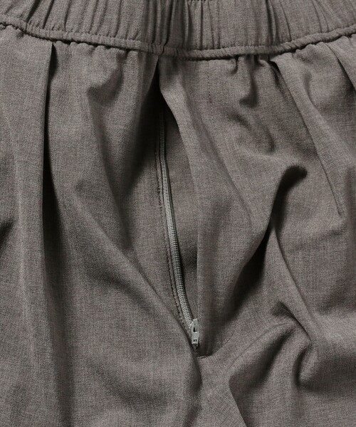 BEAMS（ビームス）の「BEAMS / 2タック イージー パンツ（その他パンツ・メンズ・グレー/ダークグリーン/ブラック/ブラウン系その他4・S/M/XL/L）」の15枚目の写真