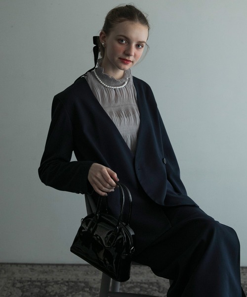 BONLECILL noir（ボンルシールノワール）の「【BONLECILLnoir】マジョリカプリーツシャーリング ハイネックシアープルオーバー（シャツ/ブラウス・レディース・ネイビー/ブルー/ブラック/オフホワイト/アイボリー/ピンク/グレー/ベージュ/チャコールグレー/レッド・FREE）」の12枚目の写真