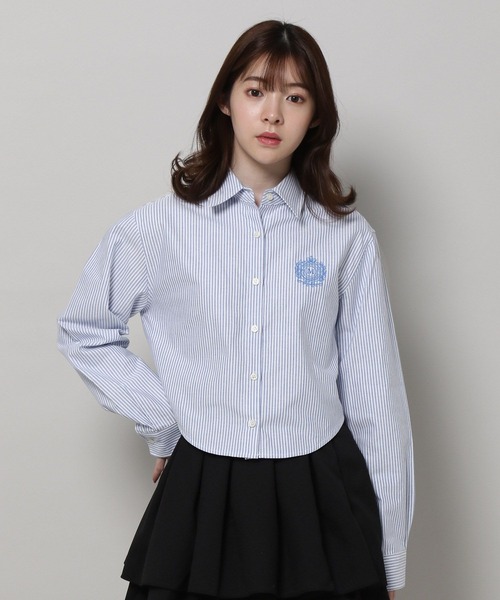 MAGPIEROBIN（マグパイロビン）の「ALAND MAGPIE ROBIN／クロップロゴストライプシャツ　2197558（シャツ/ブラウス・レディース・グリーン/ネイビー・FREE）」の5枚目の写真