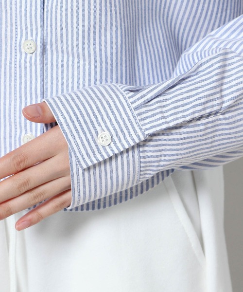 MAGPIEROBIN（マグパイロビン）の「ALAND MAGPIE ROBIN／クロップロゴストライプシャツ　2197558（シャツ/ブラウス・レディース・グリーン/ネイビー・FREE）」の22枚目の写真