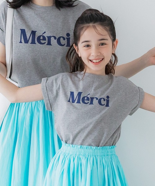 coca（coca）（コカ）の「キッズ 親子お揃いロゴプリントロールアップ袖Tシャツ（Tシャツ/カットソー・キッズ・ネイビー/ホワイト/ピンク/アイボリー/チャコール/グレー・100/110/120/130/140）」の4枚目の写真