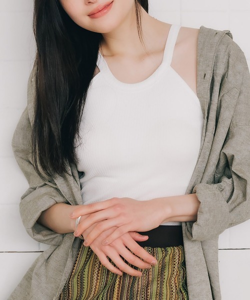 CURRENTAGE（カレンテージ）の「CURRENTAGE/カレンテージ デザインキャミソール アメリカンスリーブ（キャミソール・レディース・ホワイト/ブラウン/パープル・FREE）」の2枚目の写真