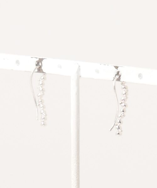 BIRTHDAY BAR(バースデイバー)の「【LIMITED NUMBER】 パール 3way イヤカフ フックピアス(ピアス(両耳用)・レディース・ゴールド/シルバー・フリー)」の7枚目の写真
