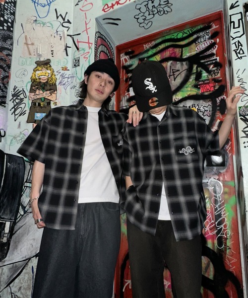 kutir(クティール)の「ビッグシルエットアソート半袖シャツ(シャツ/ブラウス・メンズ・ライトブルー/グレー/ブルー・MEDIUM/LARGE)」の1枚目の写真