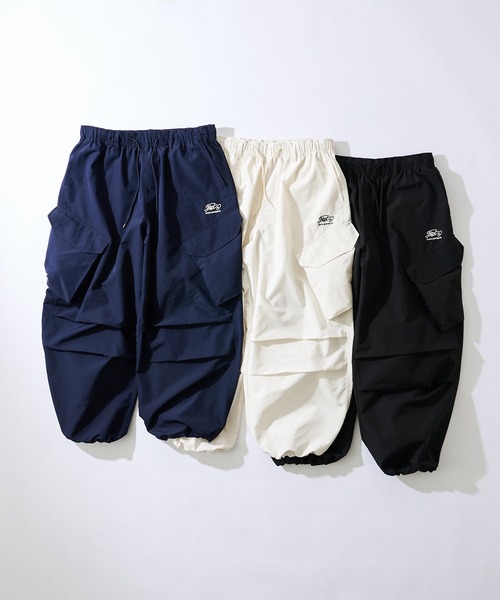 WHO'S WHO gallery（フーズフーギャラリー）の「COOPER FACT スーパーワイドイージーカーゴパンツ（カーゴパンツ・メンズ・ブラック/ホワイト/ネイビー・FREE）」の10枚目の写真