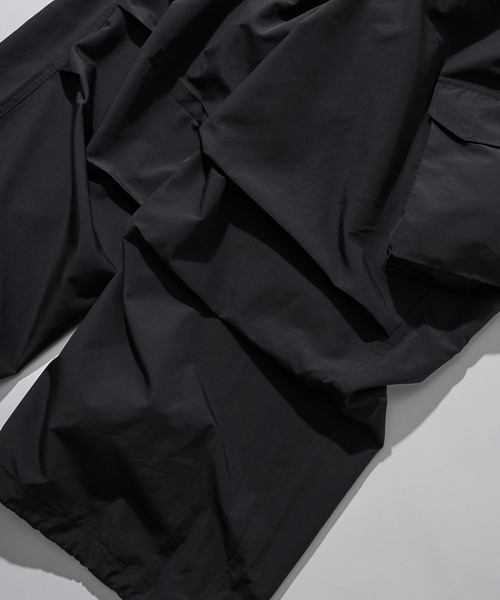 WHO'S WHO gallery（フーズフーギャラリー）の「COOPER FACT スーパーワイドイージーカーゴパンツ（カーゴパンツ・メンズ・ブラック/ホワイト/ネイビー・FREE）」の8枚目の写真