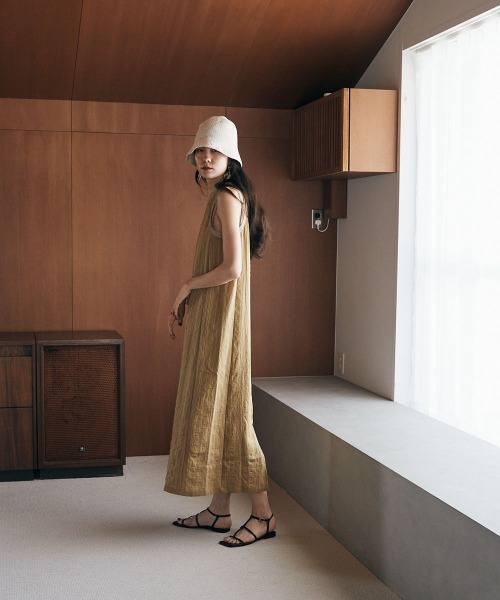 marjour（マージュール）の「LINEN BLEND BELL HAT（ハット・レディース・ブラック/オフホワイト・FREE）」の5枚目の写真