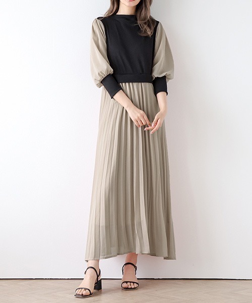 AMELY(エミリー)の「ドッキングプリーツワンピース(ワンピース・レディース・ホワイト/ブラック/ブルー/チェック/その他/ブラック系その他/アイボリー/グレイッシュベージュ/ベージュ・M/L)」の5枚目の写真