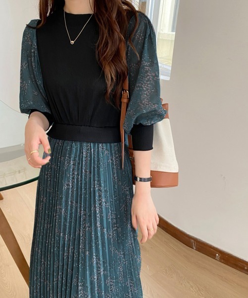 AMELY(エミリー)の「ドッキングプリーツワンピース(ワンピース・レディース・ホワイト/ブラック/ブルー/チェック/その他/ブラック系その他/アイボリー/グレイッシュベージュ/ベージュ・M/L)」の7枚目の写真