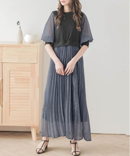 AMELY(エミリー)の「ドッキングプリーツワンピース(ワンピース・レディース・ホワイト/ブラック/ブルー/チェック/その他/ブラック系その他/アイボリー/グレイッシュベージュ/ベージュ・M/L)」の8枚目の写真