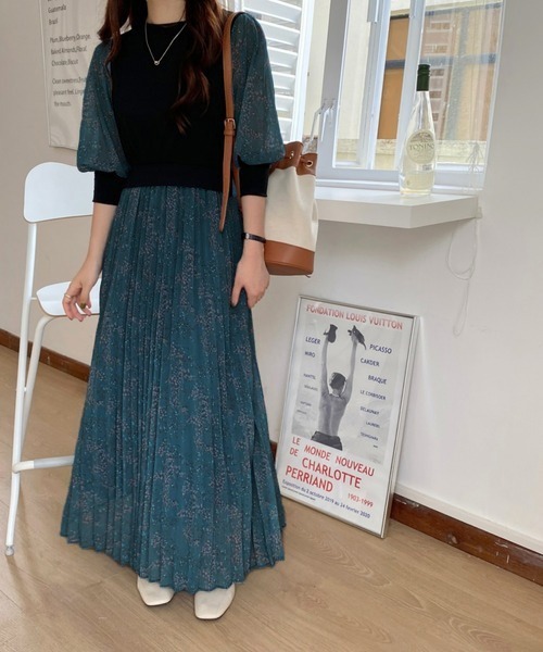AMELY(エミリー)の「ドッキングプリーツワンピース(ワンピース・レディース・ホワイト/ブラック/ブルー/チェック/その他/ブラック系その他/アイボリー/グレイッシュベージュ/ベージュ・M/L)」の16枚目の写真