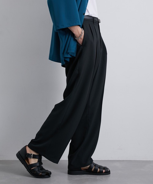 JUNRED（ジュンレッド）の「セットアップ対応 / トロミタックワイドストレートパンツ（スラックス・メンズ・キャメル/グリーン/ライトグレー/ブラック・S/M/L）」の6枚目の写真