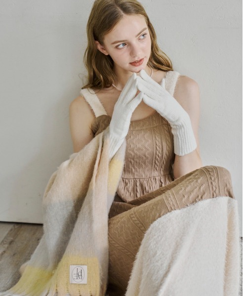 idem(イデム)の「【 4色展開 / ZOZO限定 】ボリュームチェックマフラー / check volume muffler(マフラー・レディース・ベージュ/ブルー/ピンク/その他・FREE)」の17枚目の写真