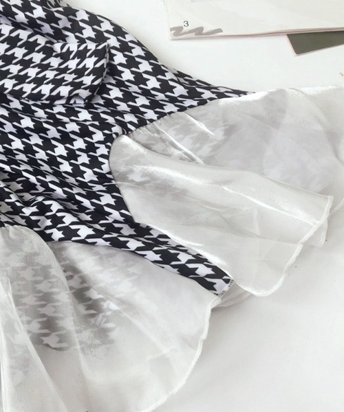 Dita（ディータ）の「ハウンドトゥースクロスフリルビキニ（水着・レディース・ブラック・L/XL/M）」の12枚目の写真