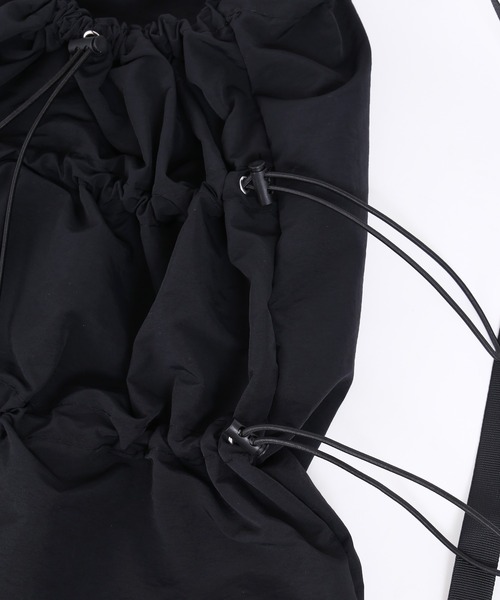 WC（ダブル シー）の「ドロストナイロンナップサック（バックパック/リュック・レディース・ホワイト/ブラック・FREE）」の17枚目の写真