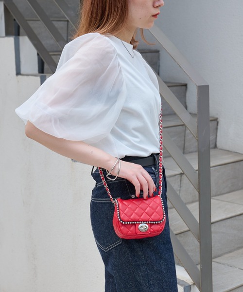 COLONY 2139（コロニートゥーワンスリーナイン）の「ボールチェーンパイピングミニショルダー（ショルダーバッグ・レディース・レッド/ホワイト/ブラック/ブラック系その他・FREE）」の8枚目の写真