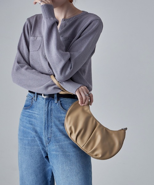 BarcosBlue(バルコスブルー)の「【BARCOS BLUE/バルコスブルー】2wayラウンドフォルムドレープバッグ ショルダーバッグ(ショルダーバッグ・レディース・ベージュ/グリーン/ブラック・ONE SIZE)」の18枚目の写真