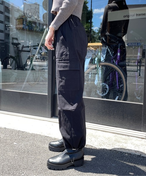 one way(ワンウェイ)の「【サイズ展開あり】新色追加!ツイルカーゴパンツ(カーゴパンツ・レディース・ベージュ/ブラック/カーキ/ダークブルー・SMALL/MEDIUM)」の7枚目の写真