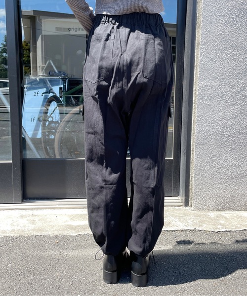 one way(ワンウェイ)の「【サイズ展開あり】新色追加!ツイルカーゴパンツ(カーゴパンツ・レディース・ベージュ/ブラック/カーキ/ダークブルー・SMALL/MEDIUM)」の8枚目の写真
