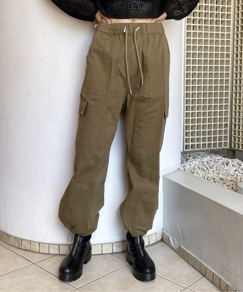 one way(ワンウェイ)の「【サイズ展開あり】新色追加!ツイルカーゴパンツ(カーゴパンツ・レディース・ベージュ/ブラック/カーキ/ダークブルー・SMALL/MEDIUM)」の16枚目の写真