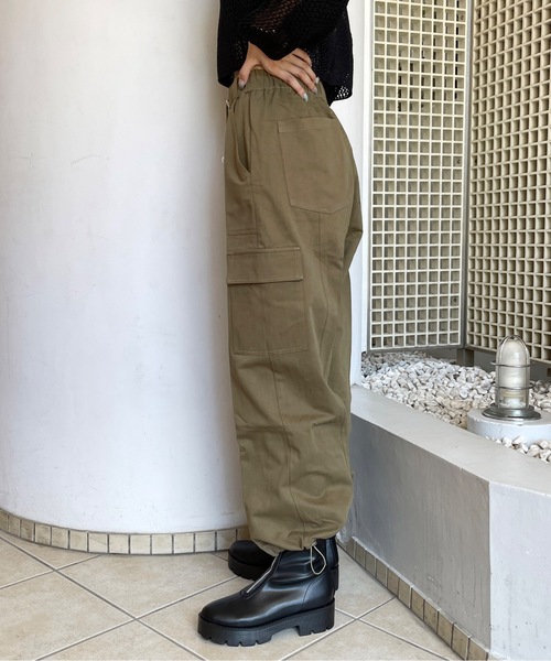 one way(ワンウェイ)の「【サイズ展開あり】新色追加!ツイルカーゴパンツ(カーゴパンツ・レディース・ベージュ/ブラック/カーキ/ダークブルー・SMALL/MEDIUM)」の18枚目の写真
