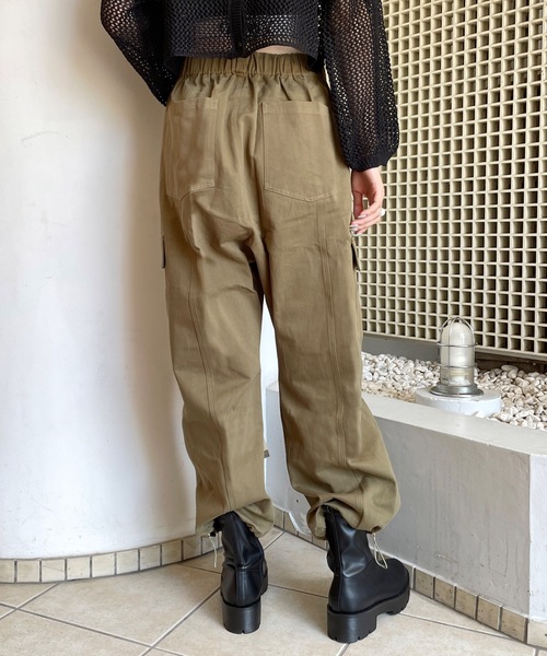 one way(ワンウェイ)の「【サイズ展開あり】新色追加!ツイルカーゴパンツ(カーゴパンツ・レディース・ベージュ/ブラック/カーキ/ダークブルー・SMALL/MEDIUM)」の19枚目の写真