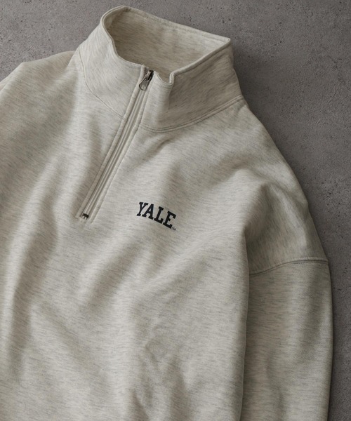 ZIP FIVE（ジップファイブ）の「【YALE】 カレッジロゴ ハーフジップ 長袖 裏起毛 スウェット トレーナー（スウェット・レディース・チャコール/ネイビー系/グレー系1/アイボリー系/ホワイト/杢グレー/ネイビー/ブラック/ホワイト系/グレー系/オートミール/ブラック系/ホワイト系2/ホワイト系1/グレー系2/グレー系3/ベージュ/ベージュ系・LARGE/MEDIUM）」の16枚目の写真