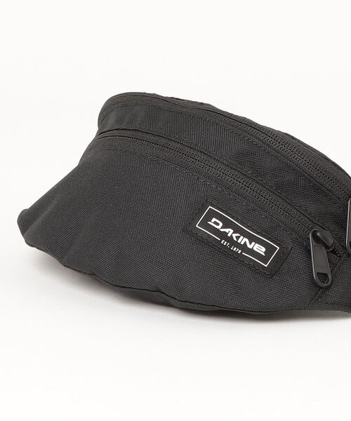 DAKINE(ダカイン)の「DAKINE CLASSIC HIP PACK ボディバッグ 【2023年秋冬モデル】/ダカインボディバッグウエストポーチ(ボディバッグ/ウエストポーチ・メンズ・ブラック/ブラック系その他/グレー系その他/ブラウン系その他/キャメル/レッド系その他・FREE)」の8枚目の写真