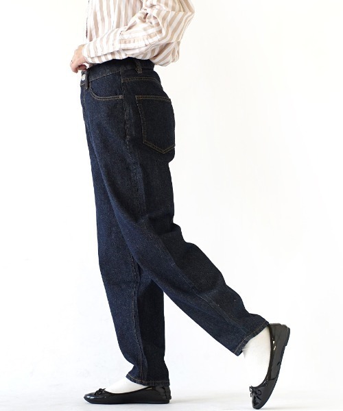 e-zakkamania stores(イーザッカマニアストアーズ)の「バルーンシルエット デニムパンツ(デニムパンツ・レディース・ライトインディゴブルー/ワンウォッシュ・M/L)」の10枚目の写真