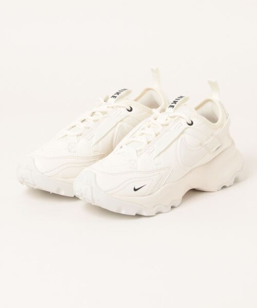 NIKE（ナイキ）の「[店頭人気商品]【NIKE】ナイキ TC 7900 ウィメンズシューズ（スニーカー・レディース・ホワイト/キナリ・25/23.5cm/25.5cm/26/23/24.5cm/22.5cm/24）」の5枚目の写真
