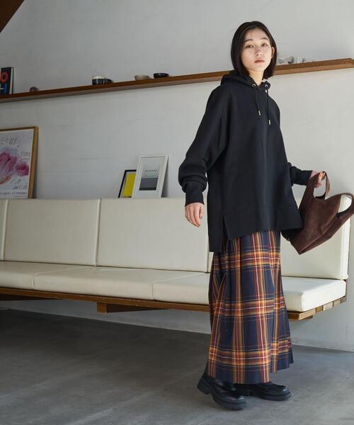 coen（コーエン）の「【WEB限定】CVC裏起毛オーバーサイズフーディパーカー（パーカー・レディース・ケリーグリーン/ライラック/オフホワイト/ブラック/ダークグレー・M/L）」の12枚目の写真