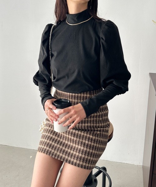 CLEA(クレア)の「モチモチハイネックパフスリーブトップス(Tシャツ/カットソー・レディース・アイボリー/ブラック/ピンク/ベージュ・FREE)」の22枚目の写真