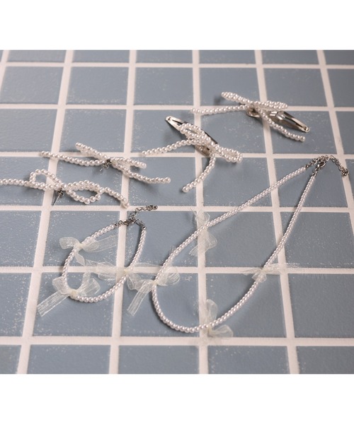 one after another NICE CLAUP（ワンアフターアナザーナイスクラップ）の「【ribbon collection】オーガンリボンブレスレット（ブレスレット・レディース・アイボリー/ブラック・FREE）」の9枚目の写真