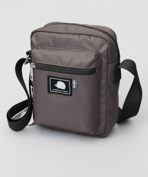 SCANDINAVIAN FOREST(スカンジナビアン・フォレスト)の「撥水ナイロン スクエア ミニショルダーバッグ(ショルダーバッグ・レディース・ブラック/グレー/ベージュ/ブルー・FREE)」の15枚目の写真